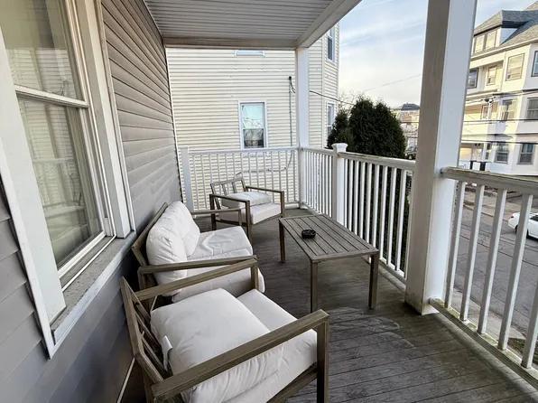 (undisclosed Address), New Bedford, MA 02745