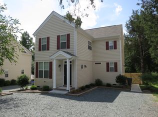 305 W Poplar Ave, Carrboro, NC 27510