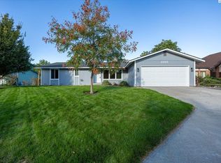 2025 Pheasant Ln, West Richland, WA 99353