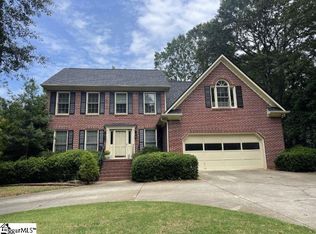 305 W Silverleaf St, Greer, SC 29650