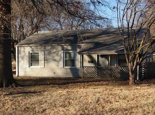 1226 E Arlington Dr, Wichita, KS 67219