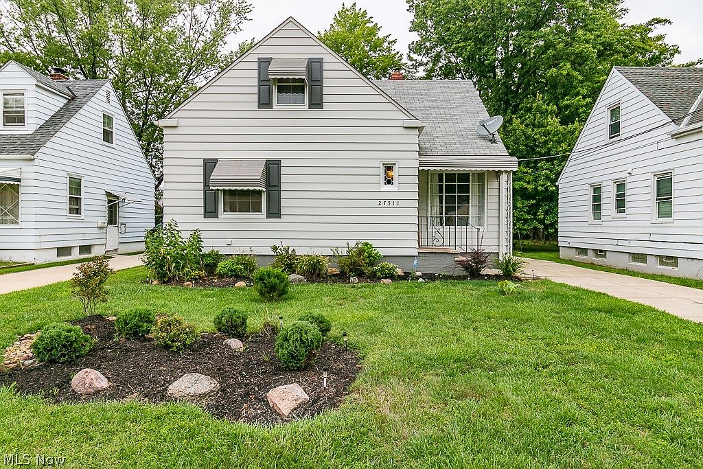 27511 Forestview Ave, Euclid, OH 44132 MLS 4425261 Zillow