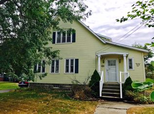 1421 Elmwood Ave, Dekalb, IL 60115