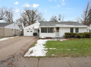 403 Manchester Dr, South Bend, IN 46615