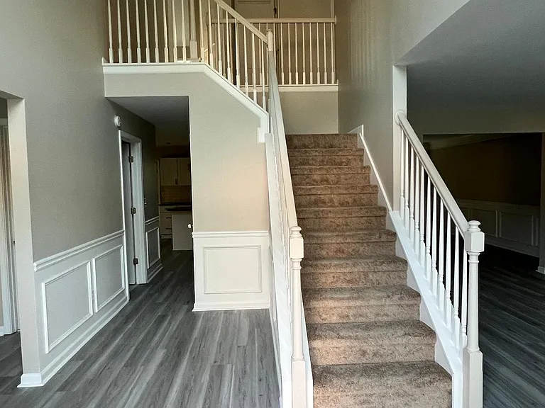 2547 Wrangler Dr SW — Photo 2