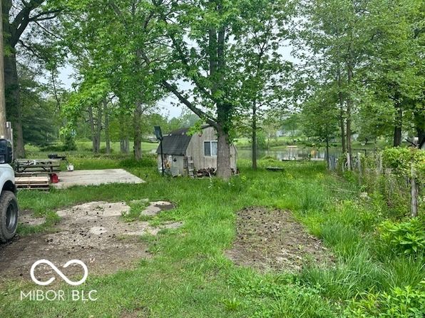 296 Beech Rd, North Vernon, IN 47265