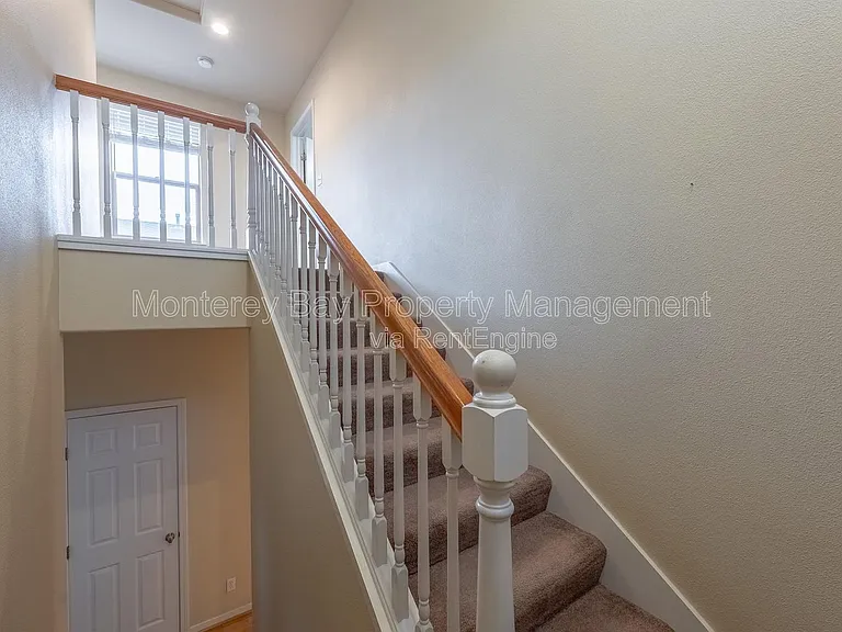 594 Lopez Ave — Photo 17
