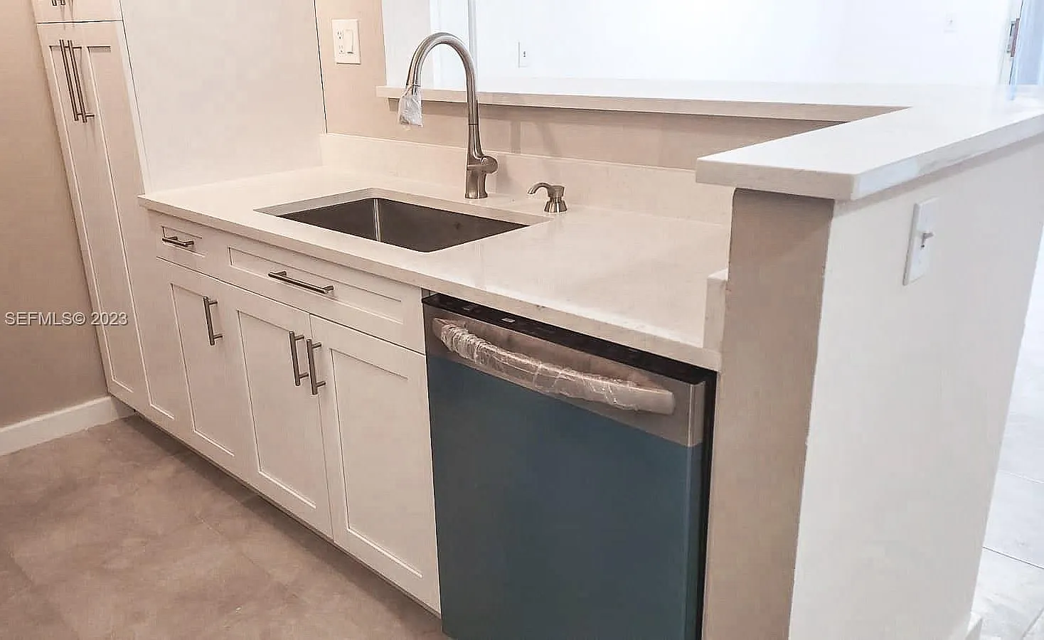 1 bed, 618 sqft, $1,950 — Photo 4