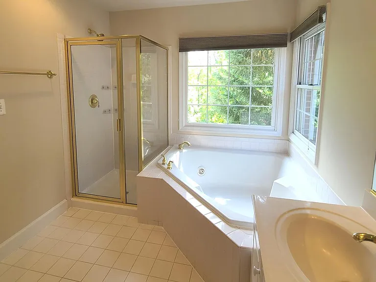 2511 Gadsby Pl — Photo 26