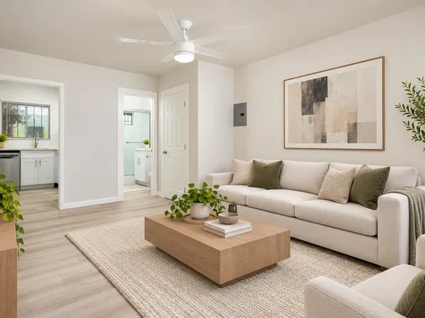 10355 S Western Ave APT 18, Los Angeles, CA 90047