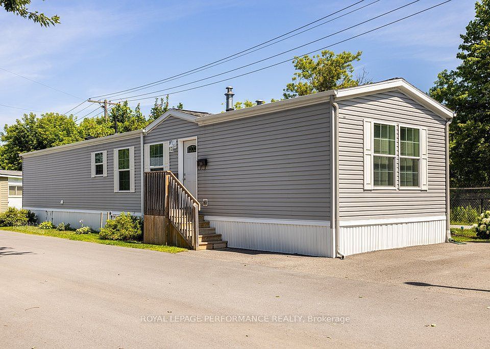 1st image of 16 Eastgate Ave
