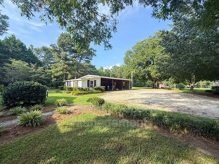 10586 State Highway 96 N — Photo 4