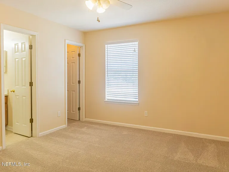 762 Scrub Jay Dr — Photo 6