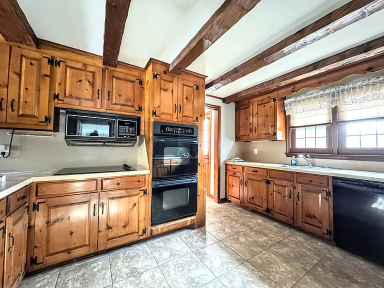 25 Saddle Ridge Dr — Photo 11