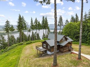 68 Nielsen Dr, Cathlamet, WA 98612
