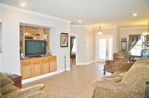 3rd image of 13560 Riverlake Dr