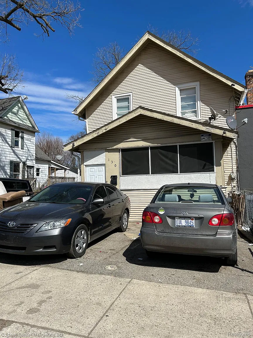 130 Baldwin Ave photo 1
