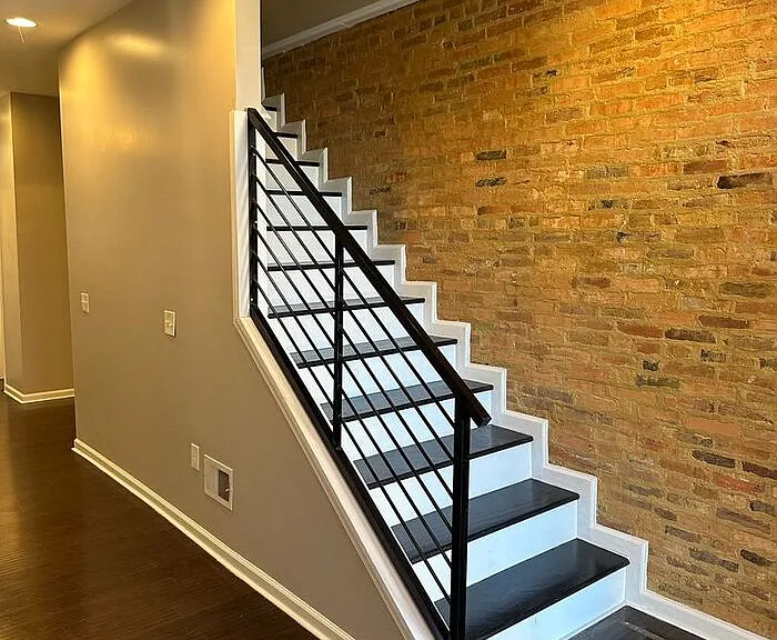 1099 W Fayette St — Photo 1