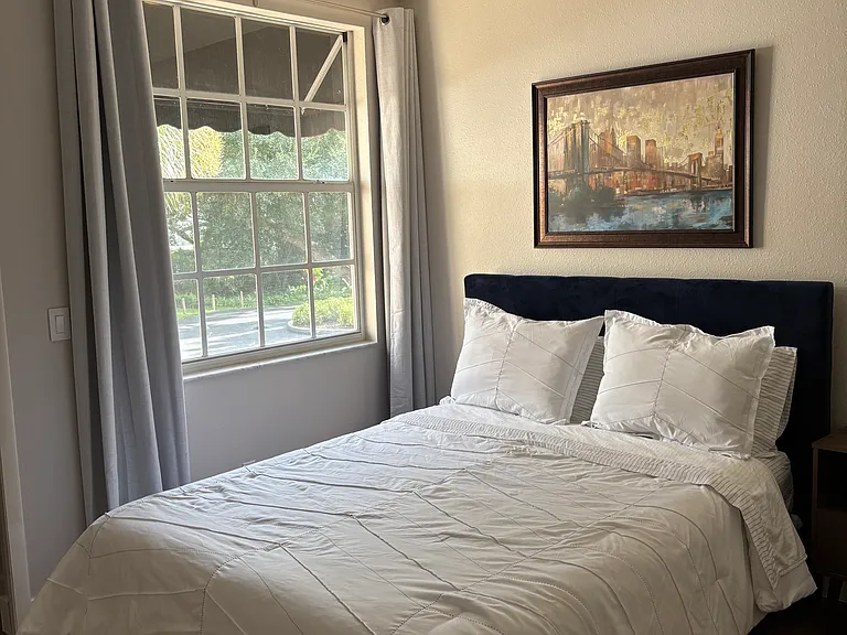 3051 Overlook Pl #B — Photo 2