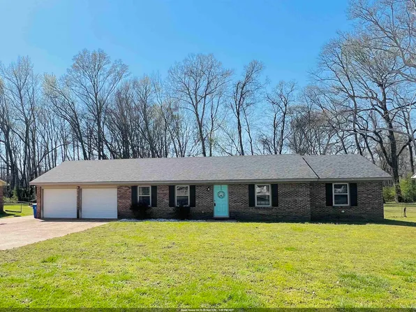 229 Mary Lee Dr, Florence, AL 35634