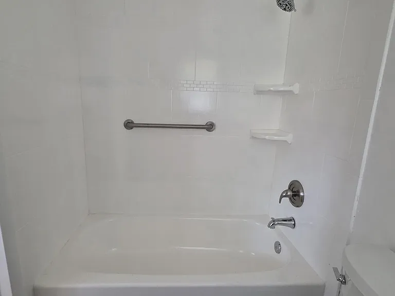 718 Whippoorwill Ln — Photo 40