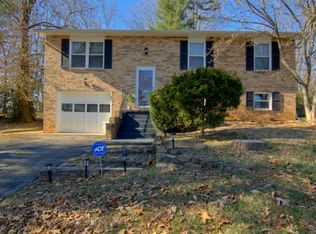 4213 Angola Rd, Knoxville, TN 37921