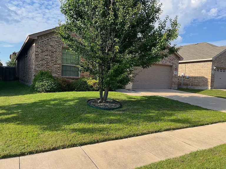 2100 McCallister Dr — Photo 37