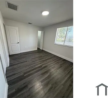 590 NW 58th St — Photo 8