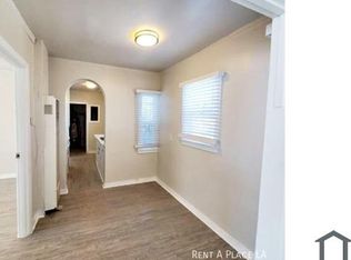 837 W 43rd Pl #837B, Los Angeles, CA 90037