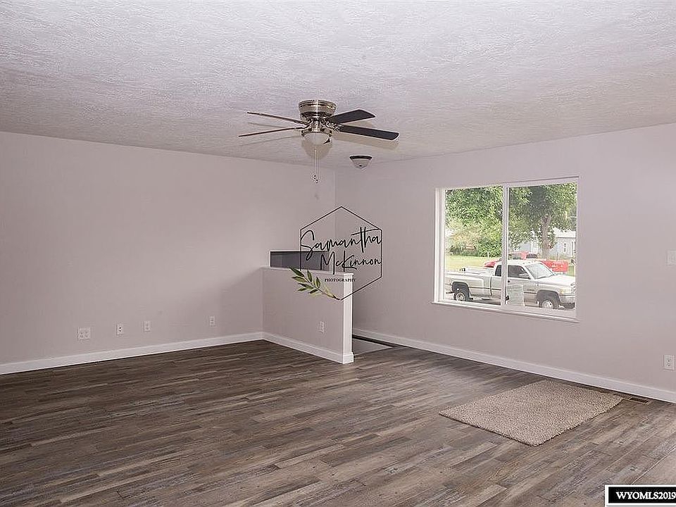 1st image of 403 Obie Sue Ave