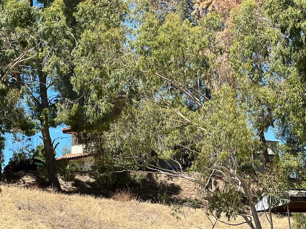 30841 Gilmour St, Castaic, CA 91384