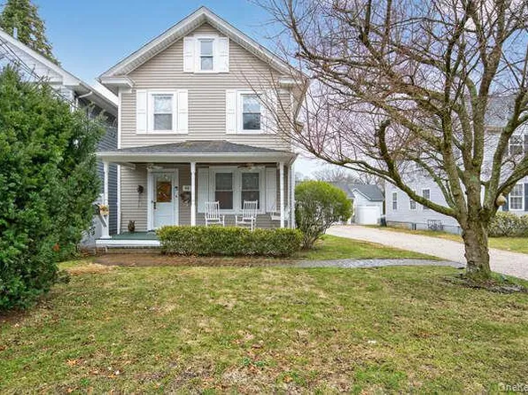 66 Cocks Lane, Locust Valley, NY 11560