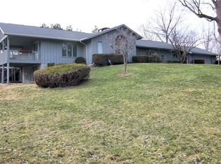 611 Mendon Rd, Pittsford, NY 14534