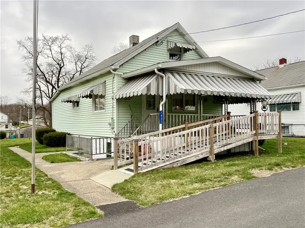 1437 2nd St, Apollo, PA 15613