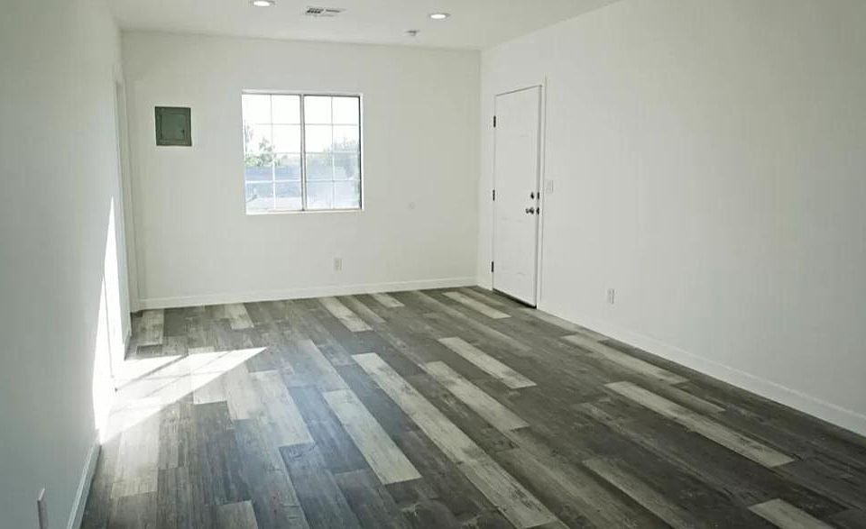1st image of 11624 Haynes St APT D