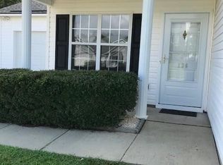 136 Oakpointe Dr, Lexington, SC 29072