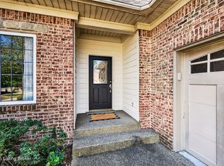 16606 Middle Hill Ct, Louisville, KY