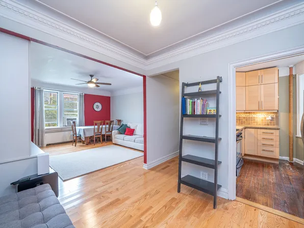 680 West 204th Street image 3 of 19