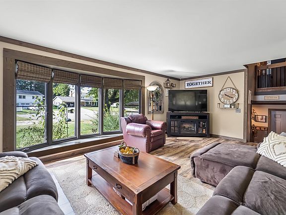 4th image of 4914 Ralph Circle