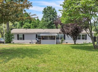 202 Moose Trail Ln, Powell, TN 37849