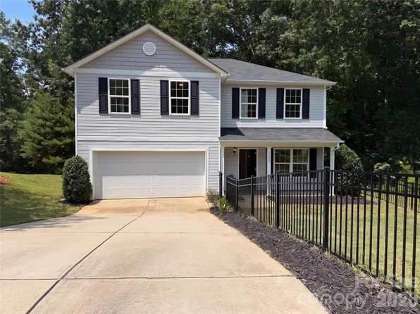 1708 Millwood Rd, Lancaster, SC 29720