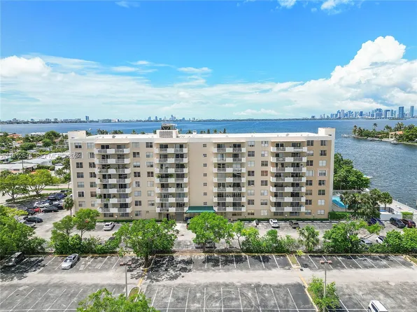 1455 N Treasure Drive #PH-B, North Bay Village, FL 33141