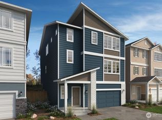 Silver Lake's Ambleside, Everett, WA 98208