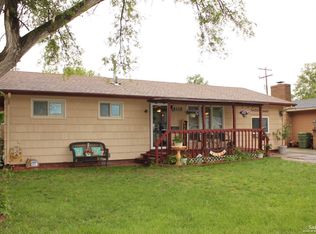 1115 Acorn Cir, Salina, KS 67401