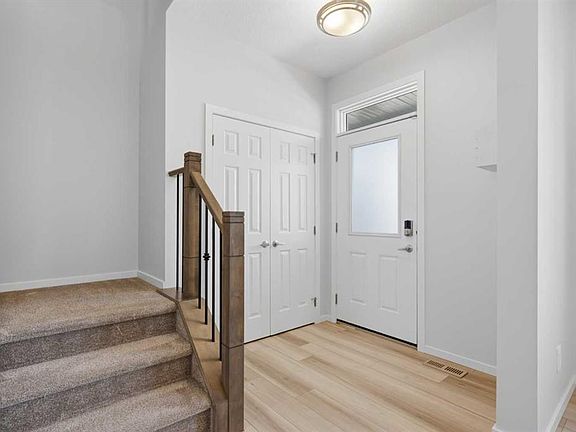 3rd image of 199 Carringham Rd NW