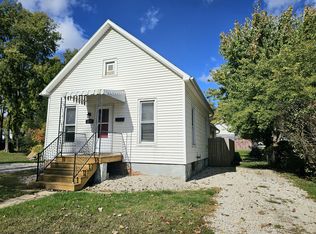 614 E Oakland Ave, Bloomington, IL
