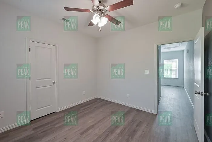 2034 Brookes St — Photo 20