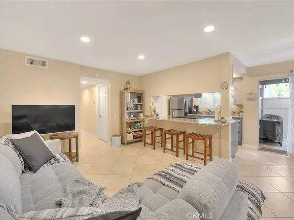 1020 Margarita Dr Unit C101, Corona, CA 92879