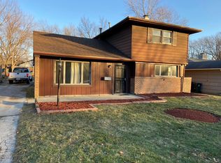 321 Neola St, Park Forest, IL
