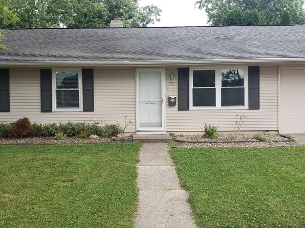 27 Holden Rd, Columbia City, IN 46725